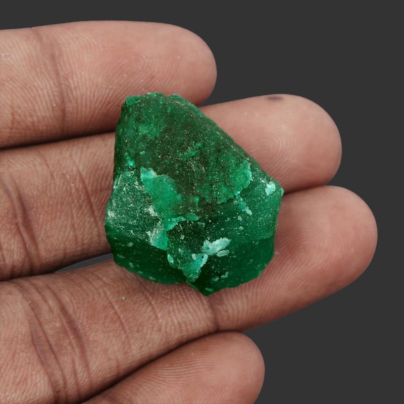 GEMHUB Natural Green Emerald Gemstones for Jewelry Making 974.00 Ct. Certified Crystals and Healing Stones l Rock Rough Emerald Stone - Image 5